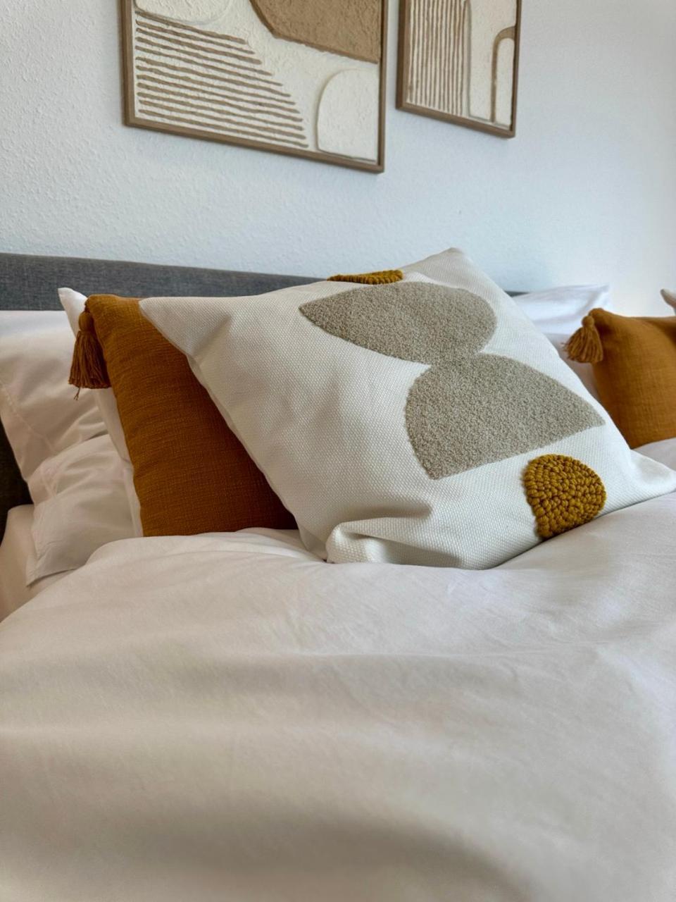 Guestroom Meerbusch Exterior foto